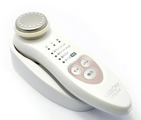 日立CM-N3000美容导入导出仪深度评测 功能、价格与使用体验